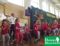 2017-06-21 dobre miasto wojska polskiego sp1 dyplom taniec (3)