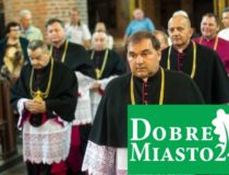 2016-09-16-nowi-kanonicy-księża-w-dobrym-mieście-13 (Średni)