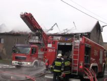 2017-09-01-pozar-dobre-miasto-wojska-polskiego-13