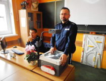 2017-10-24 sierpnia policja komisariat szkolenie klasa mundurowa (4)
