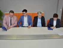 2018-12-16 Bujalski rozbuduje zakład produkcyjny w Dywity (2) (Średni)