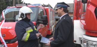 Otwarcie Remizy Strażackiej w Świątkach i przekazanie pojazdów dla OSP Świątki i OSP Kwiecewo
